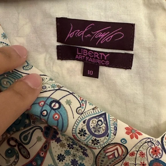 Liberty Art Paisley Dress 👗 - Picture 4 of 6
